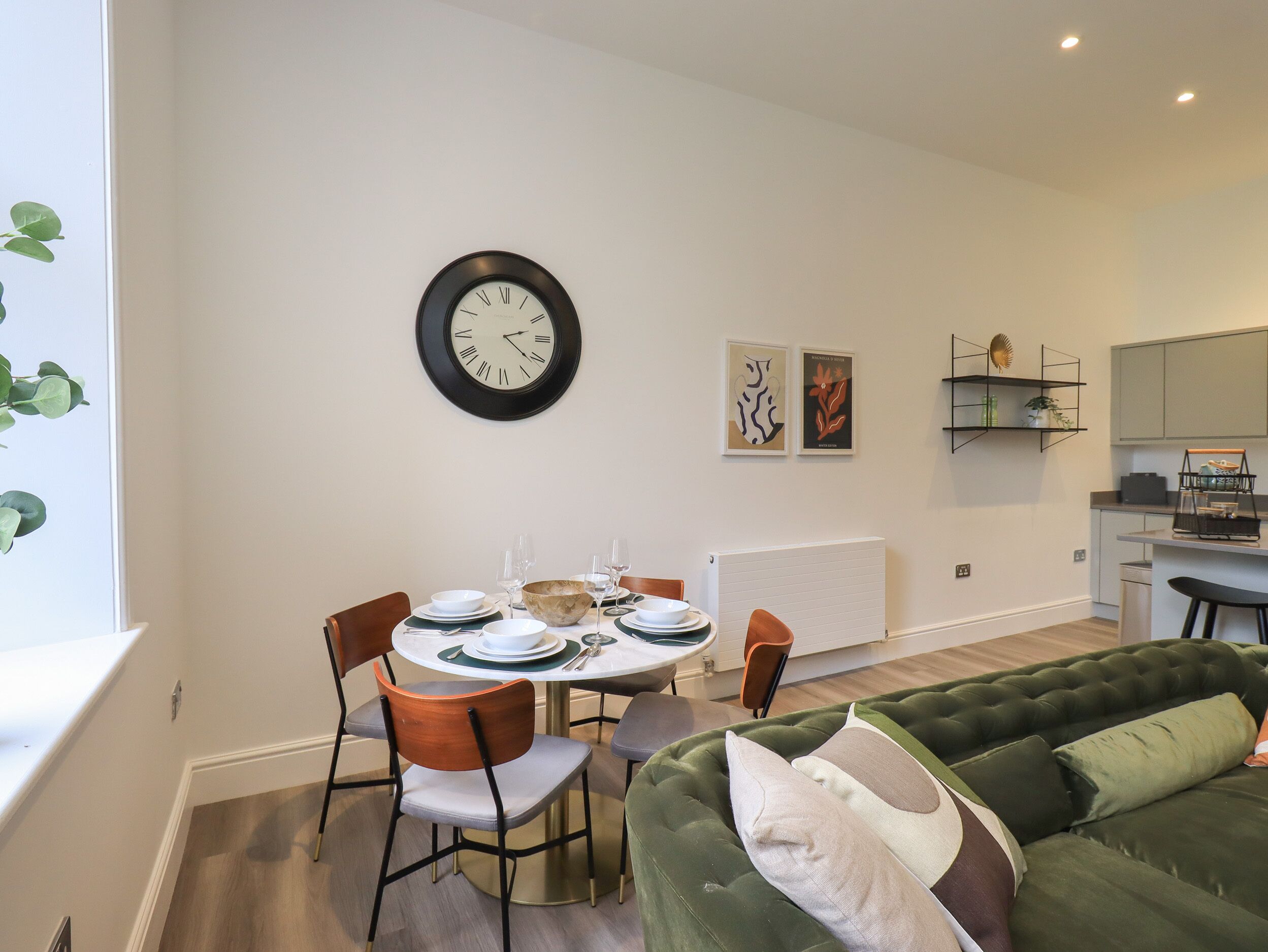 Cottage | Dining
