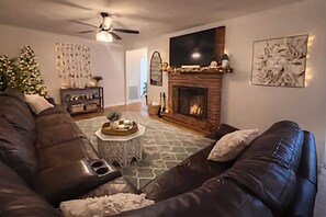 TV, fireplace, offices