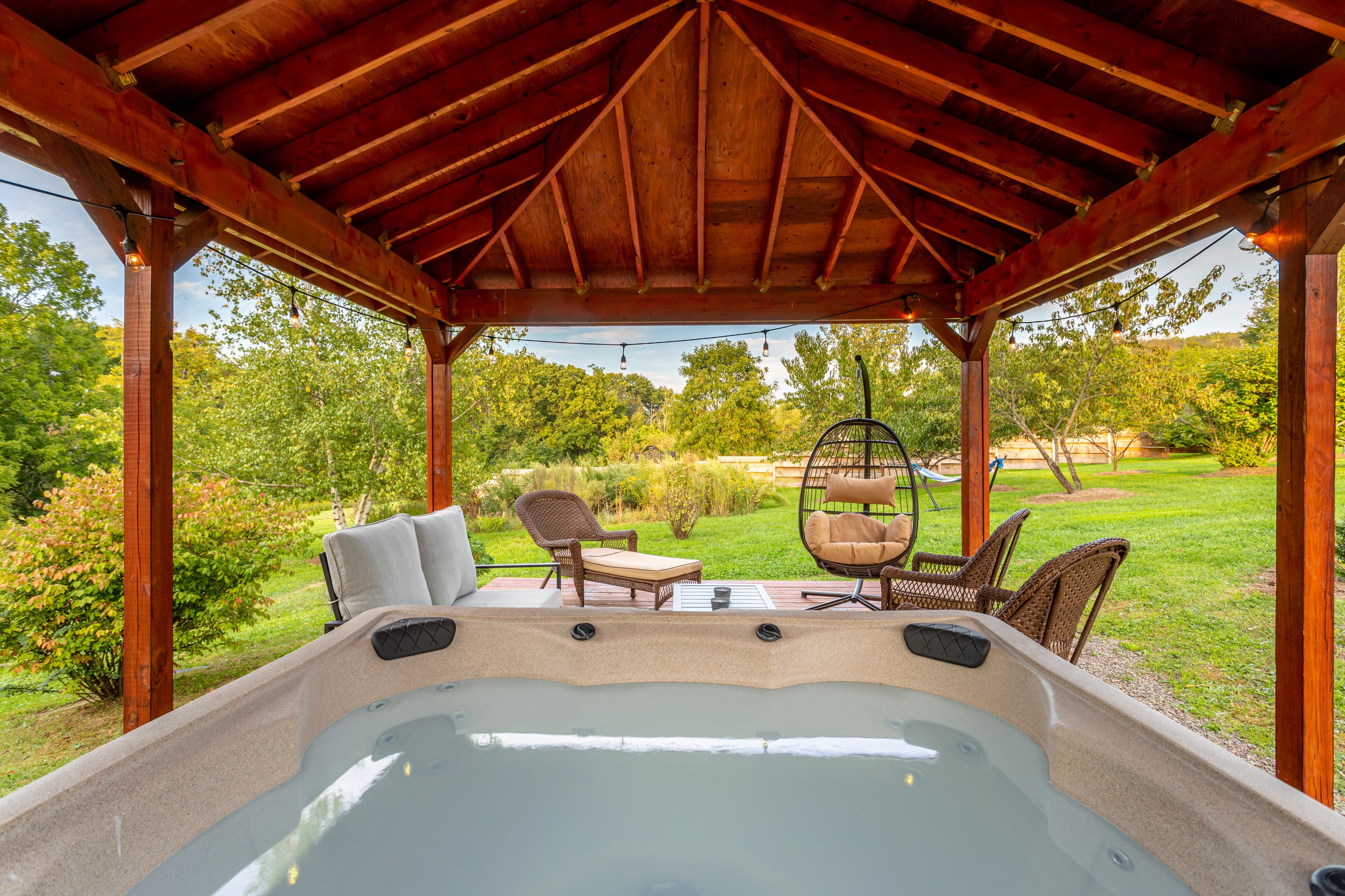 Hot Tub Open | Fireplace | Fire Pit | Game Room 