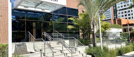 Fachada de la propiedad