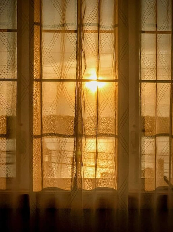 Interior - Saltwater, ocean views and sunsets (Chéticamp)