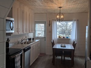 Fridge, microwave, dishwasher, coffee/tea maker