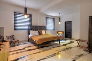 10 chambres, bureau, fer et planche à repasser, Wi-Fi gratuit