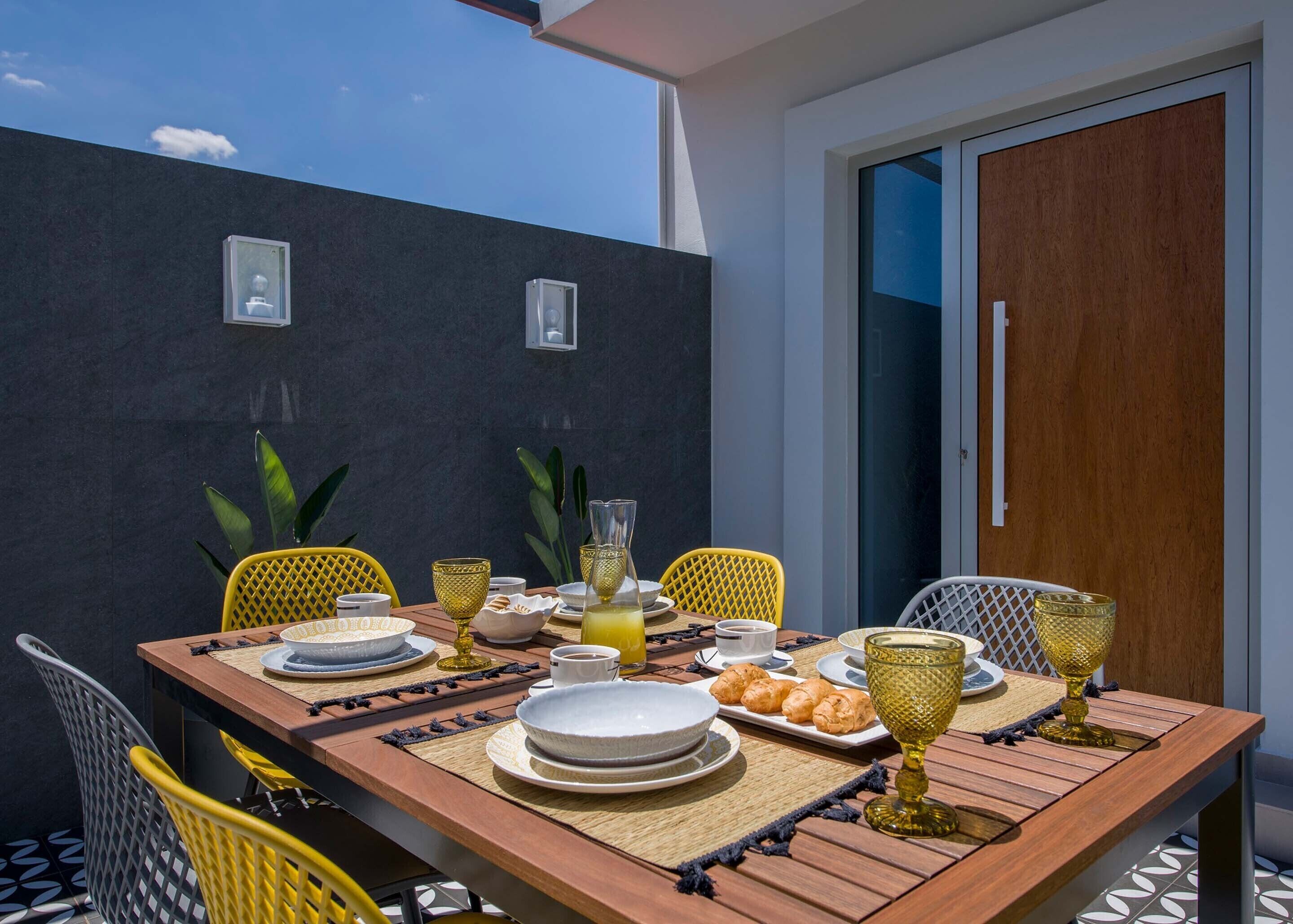 Comfort House, 2 Bedrooms | Balcony