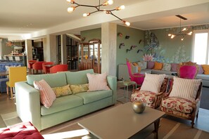 Zona de estar del vestíbulo