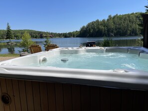 Bain à remous extérieur