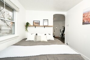 2 habitaciones, cuna de viaje, wifi gratis y ropa de cama 