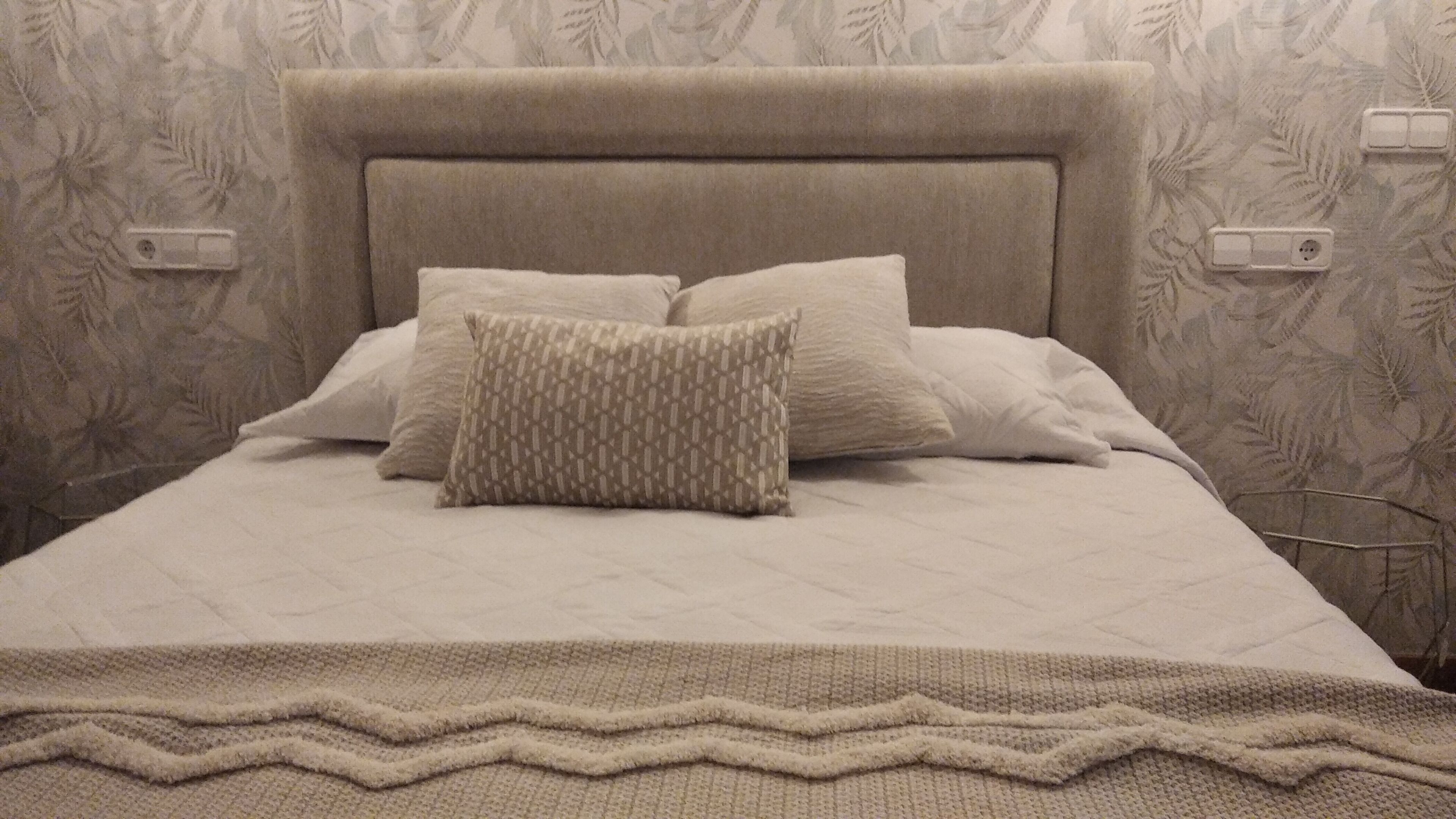 4 bedrooms, iron/ironing board, travel crib, WiFi