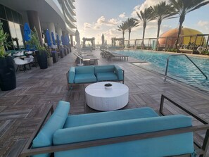 Außenpool, beheizter Pool