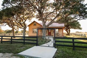 Exterior - Relax at RMB Longhorn East, a country paradise (Weimar)