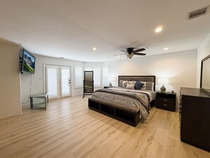 4 chambres, fer et planche à repasser, Wi-Fi gratuit, draps fournis