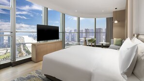 Ropa de cama de alta calidad, edredón y minibar 