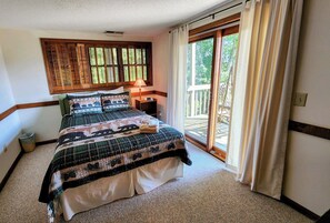 3 habitaciones, escritorio, wifi gratis y ropa de cama 