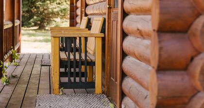 Bunkhouse 2 at Gallatin Canyon Cabins