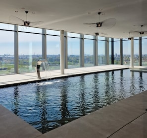 Pool - Van der Valk Hotel Schiedam (Schiedam)