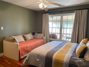 3 Schlafzimmer, Bügeleisen/Bügelbrett, kostenloses WLAN, Bettwäsche