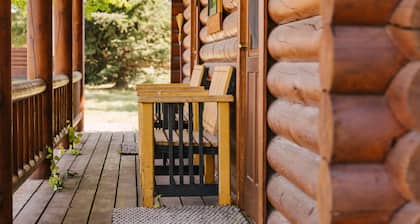 Bunkhouse 1 at Gallatin Canyon Cabins