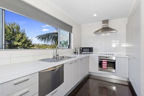 Fridge, microwave, dishwasher, toaster