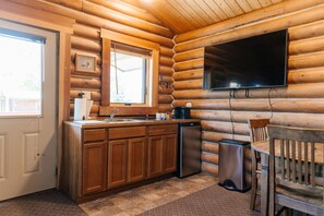 Unclassified image, 3 of 13, button