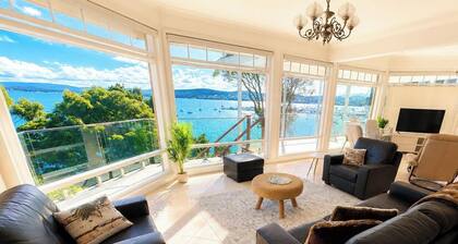 Azure Vista - waterfront, stunning views