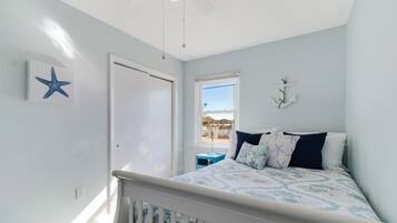 4 habitaciones, escritorio, tabla de planchar con plancha y wifi gratis