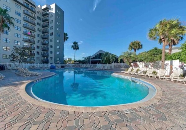 Indoor pool, outdoor pool