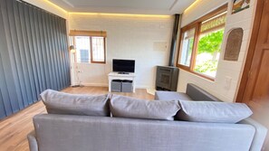 TV - LOVE IN NAVALON!! - COMFORTABLE RELAX APARTMENT (Navalón)