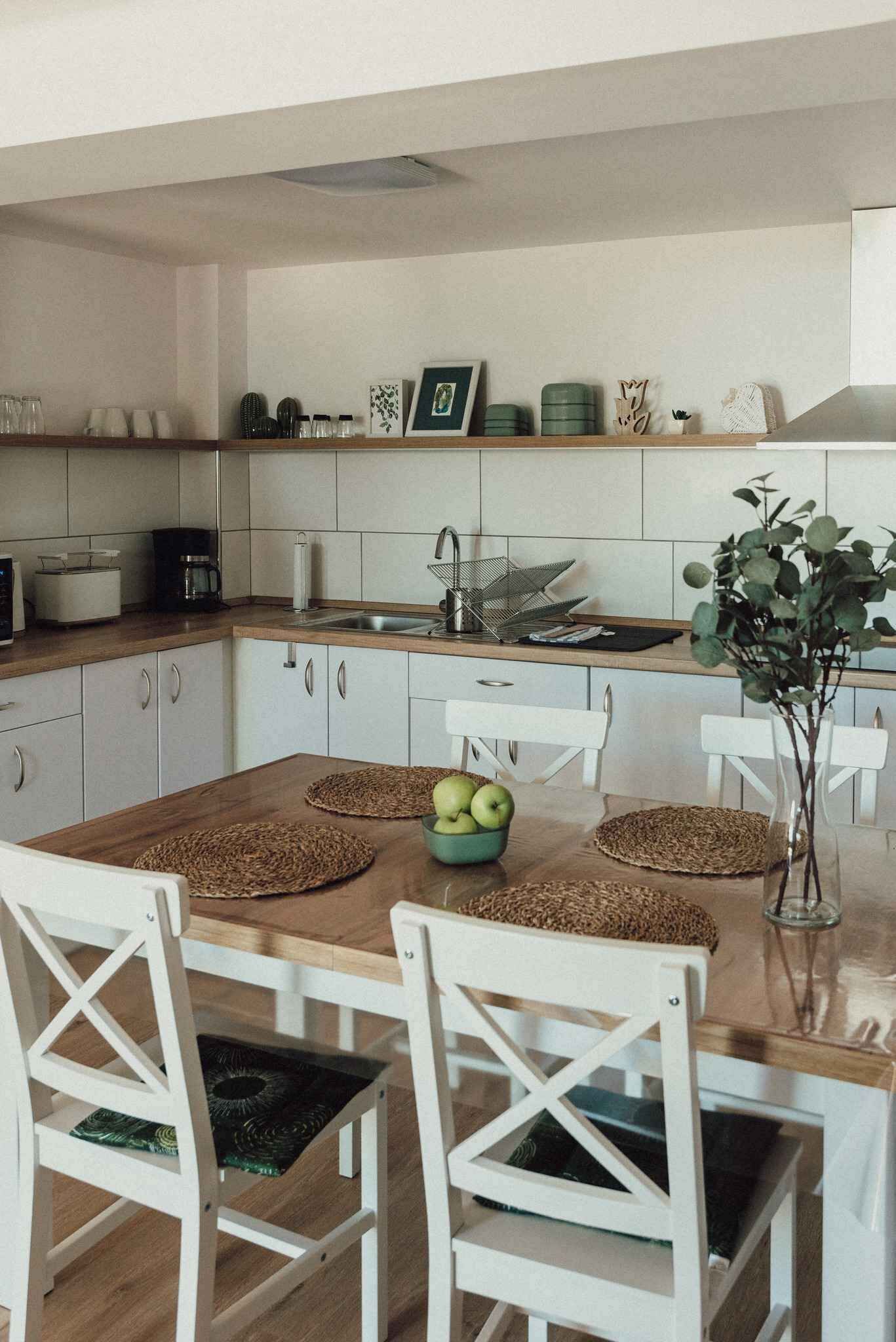 冰箱、微波炉、炉灶、茶具/咖啡用具