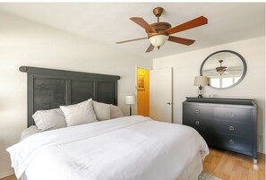 3 Schlafzimmer, Bügeleisen/Bügelbrett, Reisekinderbett, kostenloses WLAN