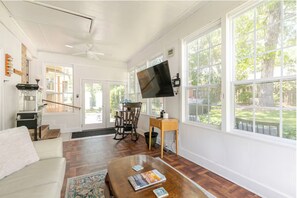 Smart TV, fireplace, video games, DVD player - Relaxing Mediterranean style home w/hot tub, 2 golf carts, private beach access (Myrtle Beach)