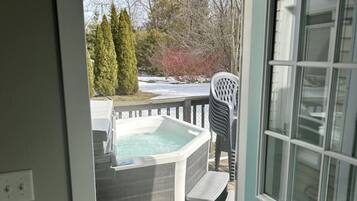 Bain à remous intérieur