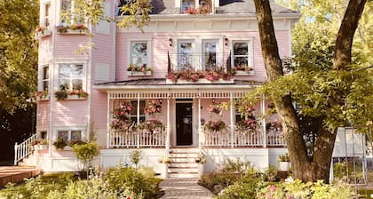 Maison Rose