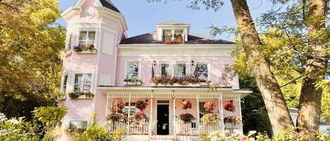 Fachada da propriedade