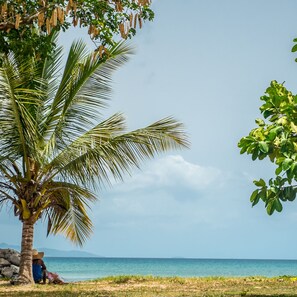 On the beach - Escape in the heart of the city T3 Jacuzzis Sauna and swimming pool (Port-Louis)
