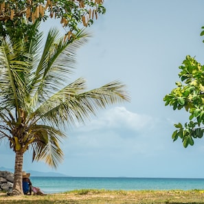 On the beach - Escape in the heart of the city Studio Jacuzzis Sauna and swimming pool (Port-Louis)