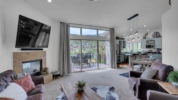 Smart-TV, peis og fotballspill