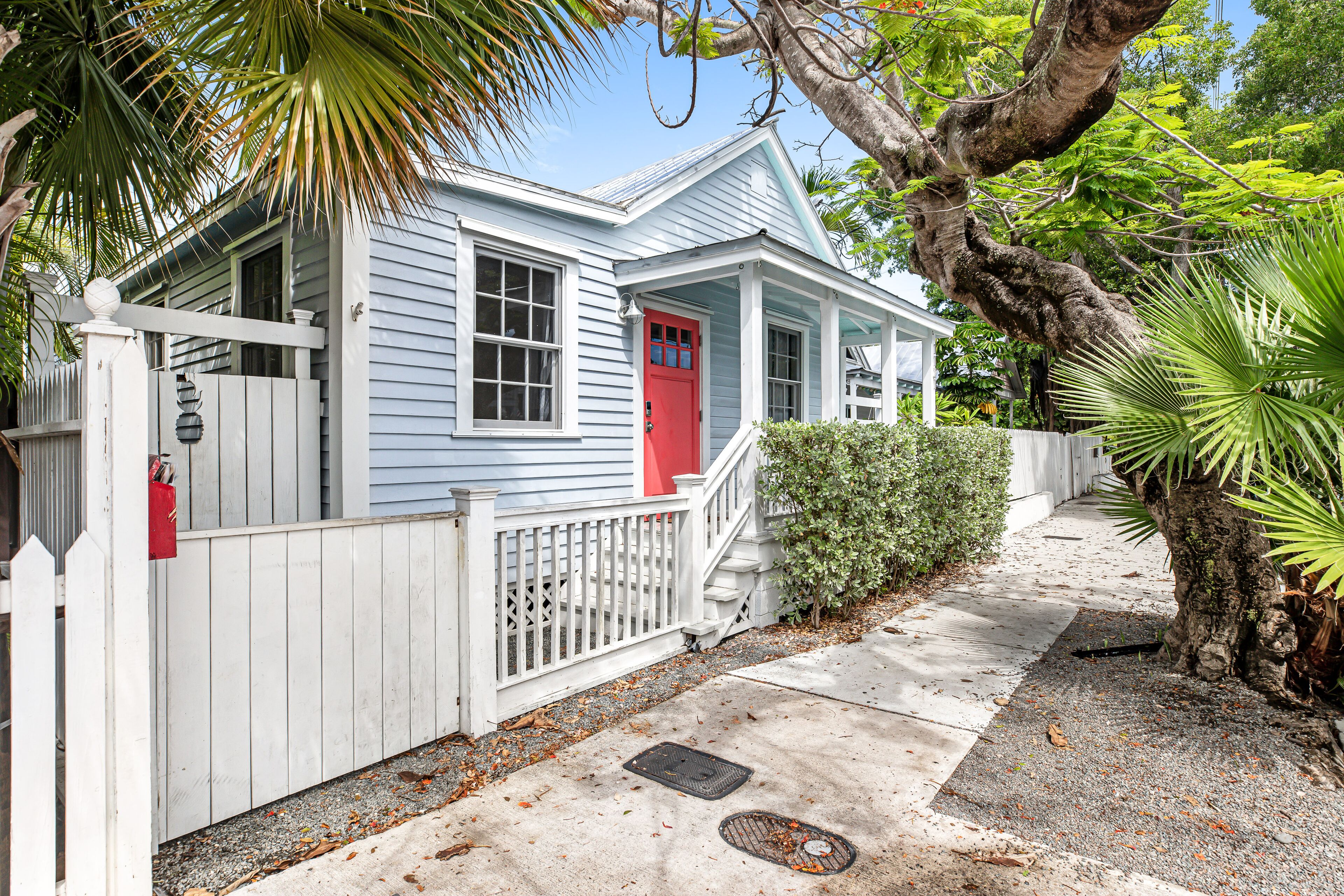 Dog-friendly home with private pool & washer/dryer - walk to pier & dining
