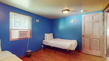 3 bedrooms, Internet, bed sheets