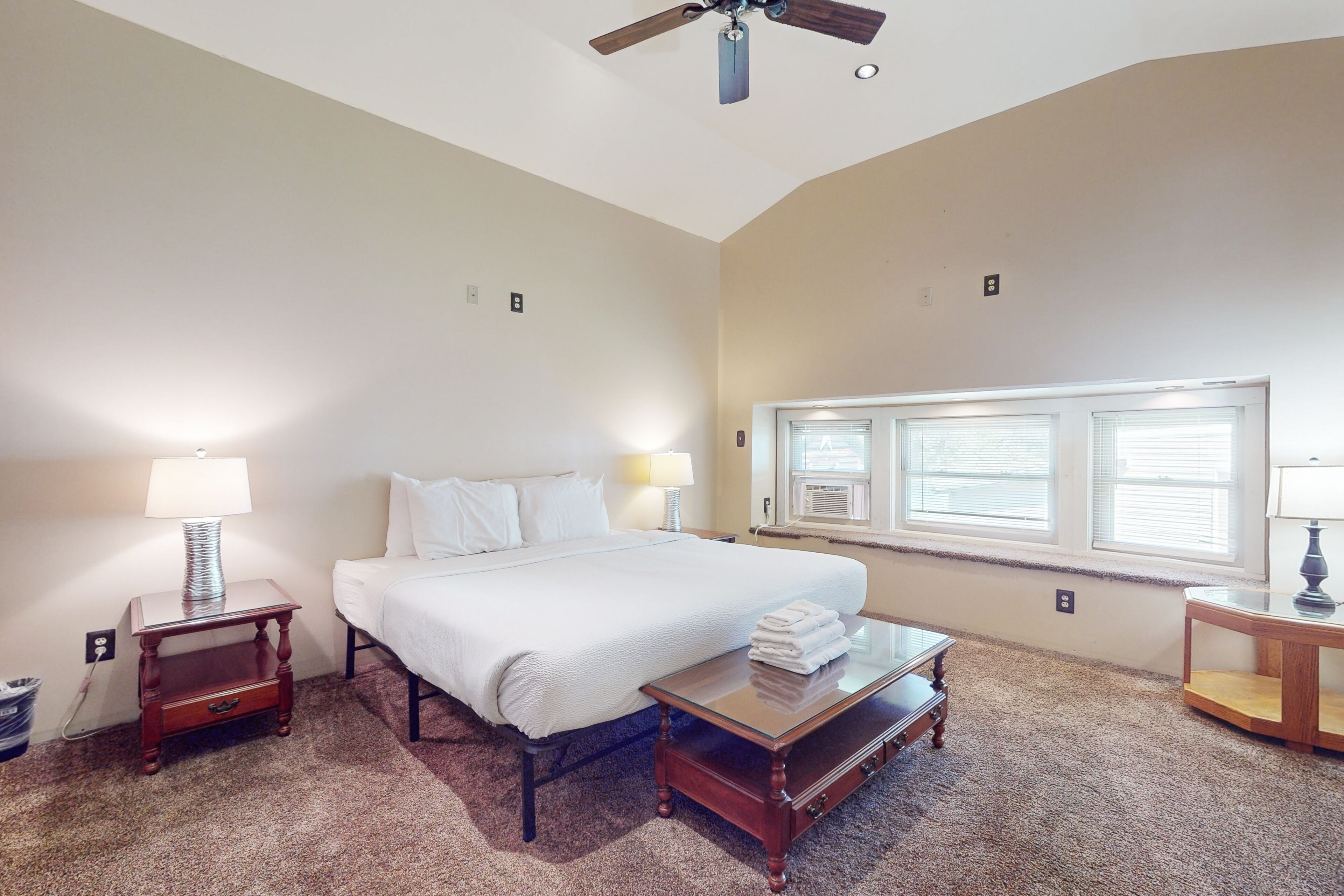 3 bedrooms, Internet, bed sheets