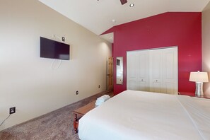 3 bedrooms, Internet, bed sheets