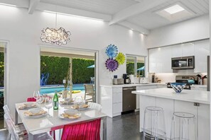 Dining - Sunset Glamour - Enchanting Luxury Zen Retreat (Palm Springs)