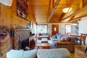 TV, fireplace, DVD player, video library