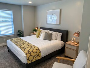 3 chambres, bureau, fer et planche à repasser, accès Internet