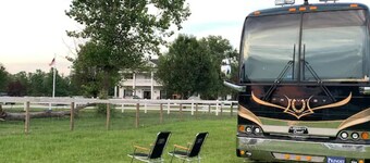 Parkton Place Campsite #4 on farm with pond!