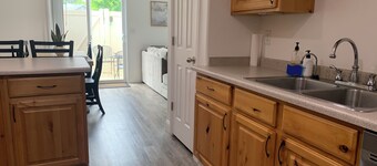 Cozy Townhome Gathering Spot