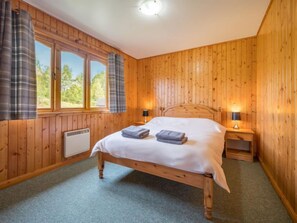 3 bedrooms, Internet