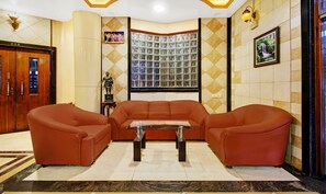 Reception - Treebo Eagle Executive (Pune)