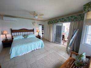 2 slaapkamers, een strijkplank/strijkijzer, gratis wifi, beddengoed