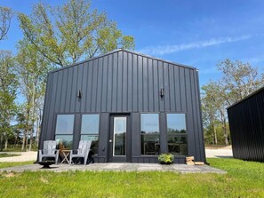 Exterior - H&M Retreats/Cabin 4/Hermann, MO (Boeuf Township)