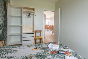 2 chambres, lit parapluie, Wi-Fi, draps fournis